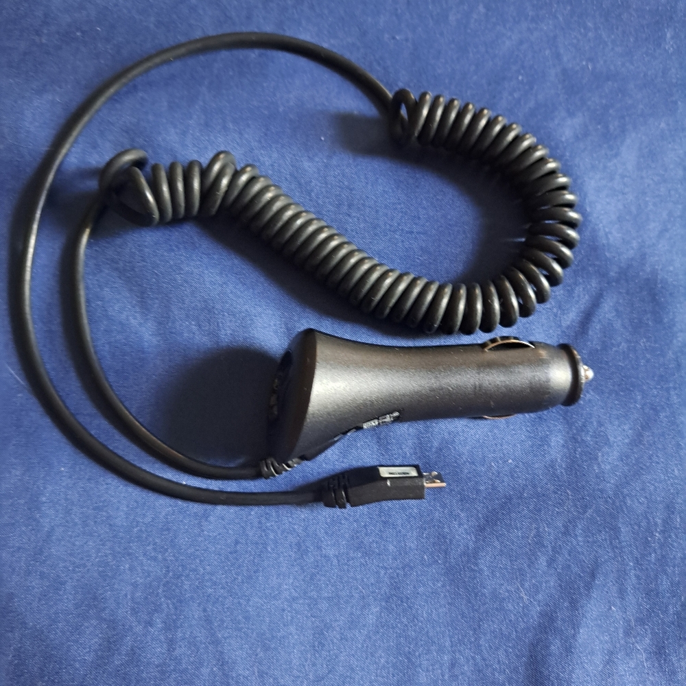 Motorola Black Car Charger with Coiled Cable